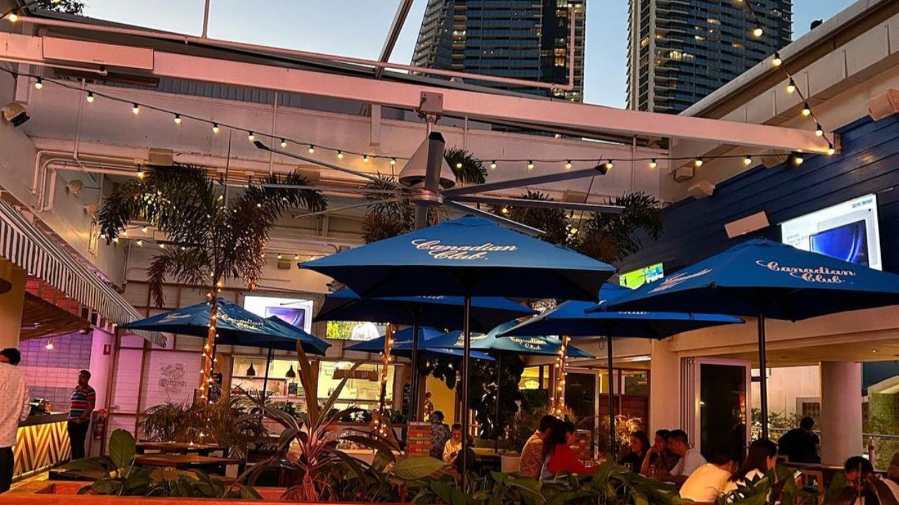 Surfers Paradise pub to enjoy on a Gold Coast pub crwal