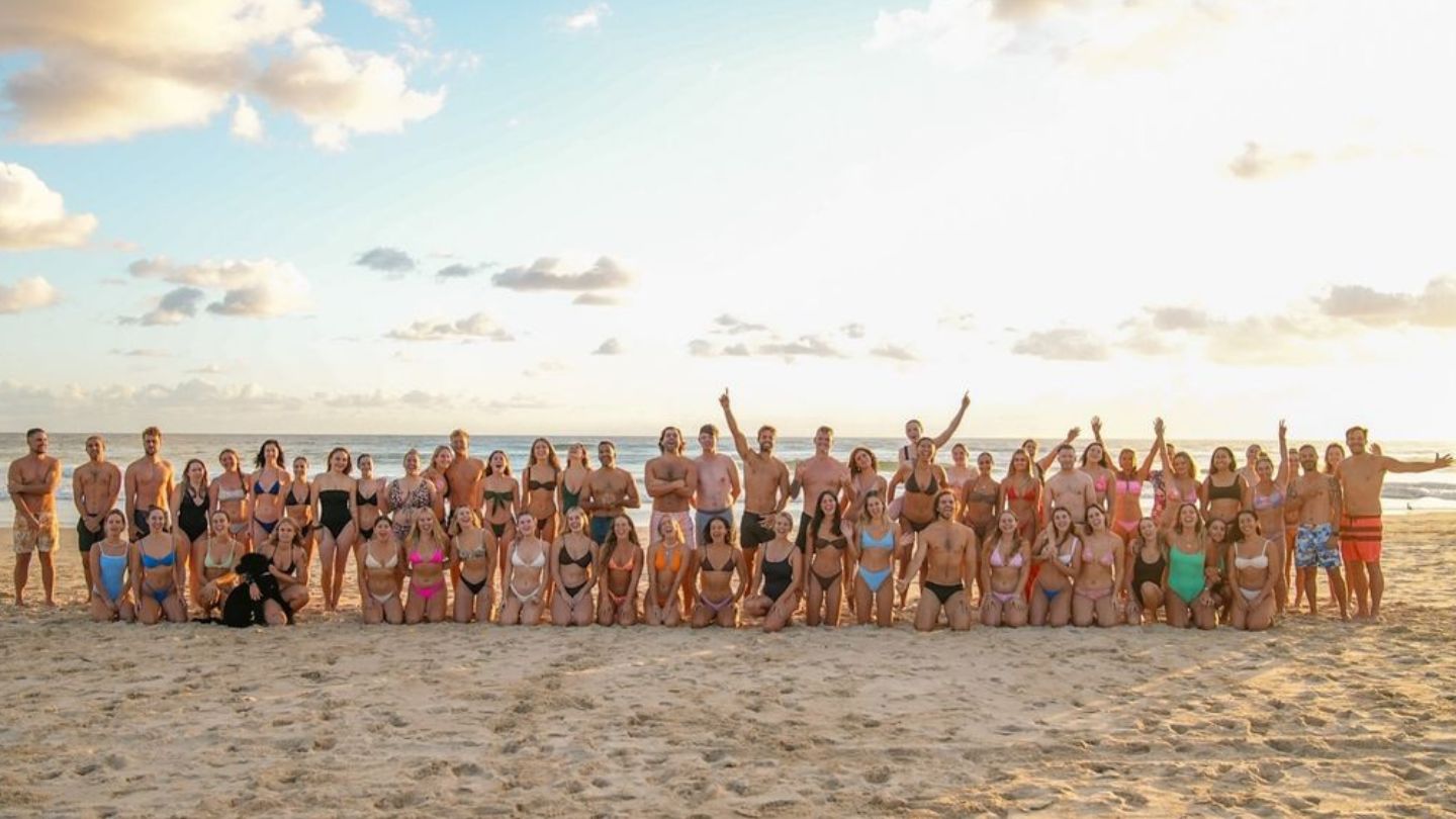 The Gold Coast 'Cold Nips' group on the beach
